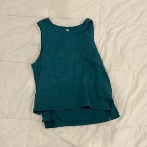 Lulu lemon train to be tank